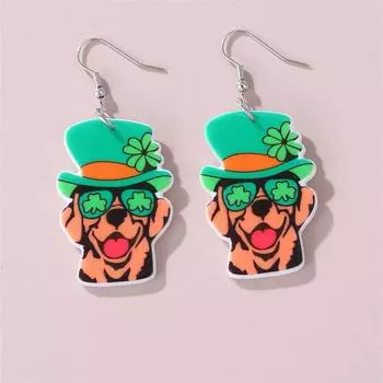 Блестящая маска и геометрические серьги для карнавальной вечеринки