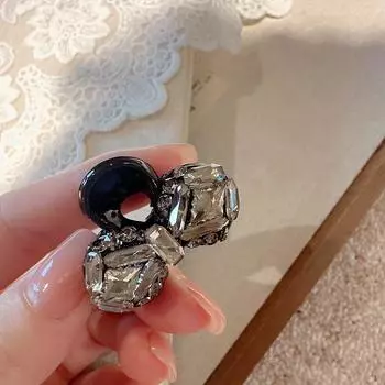 Блестящая заколка-бант со стразами, Популярная и универсальная полностью инкрустированная шпилька с шикарной и элегантной заколкой для волос