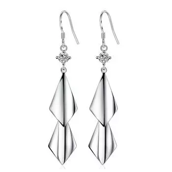 Блестящие двухлепестковые серьги для женщин, заушники Cold Wind, высококачественные геометрические бахромчатые литературные украшения для ушей