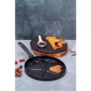 Блинная сковорода с короной