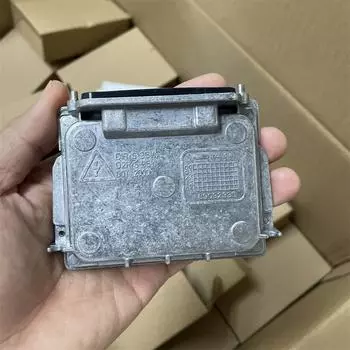 Блок розжига ксеноновой фары HID 890349346g d1s d1r