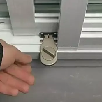 Блокировка окон безопасности дома - простая установка, защита от детей коричневый