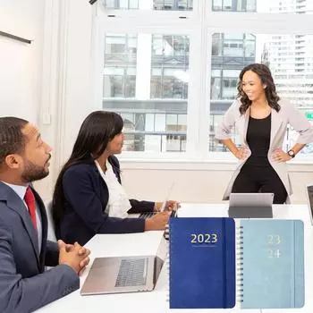 Блокнот А5 «Школьный дневник на 2023 год» с ежедневным еженедельным расписанием, 160 страниц, тетради со спиральными упражнениями светло-синий