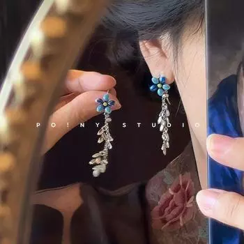 Blue Flower Tassel Earrings Female Ethnic Style Elegant Fancy Refined Personalized Fashion Retro Earrings Ear Studs 4784A small orchid silver willow ear hook