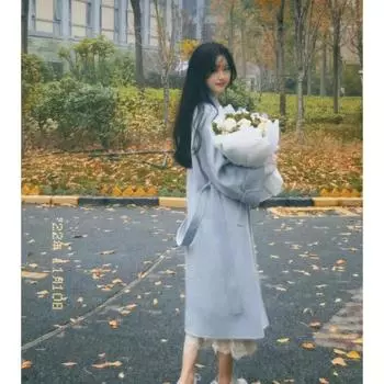 Blue small woolen coat women s medium and long 2024 autumn and winter new Hepburn woolen coat feeling XS [cotton thickened]