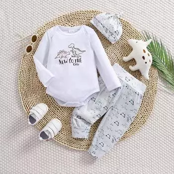 Боди для мальчика с принтом «New To The Crew» и длинными рукавами, а также соответствующие брюки и шапка в комплекте 3-6M