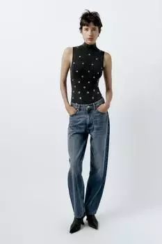 БОДИ С РЕБРИСТЫМ ЭФФЕКТОМ И КОЛЬЦАМИ