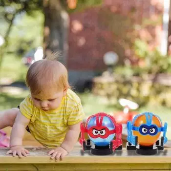 Боевой робот с воздушными шарами на дистанционном управлении с 20 воздушными шарами для 2 игроков с боксирующими шарами