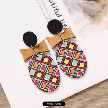 Богемные деревянные серьги-гвоздики, нишевый дизайн, геометрический принт в полоску, серьги, подчеркивающие женственность и индивидуальность