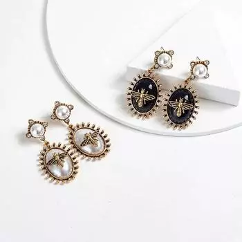 Богемные металлические серьги в стиле ретро, женские серьги из сказочного сплава с жемчугом, серьги в виде пчелки, женские ювелирные аксессуары, 2024, корейская мода белый
