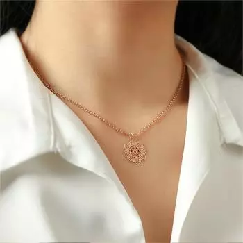 Богемные украшения полое ожерелье с узором мандалы для женщин простой ретро-подвеска с цветком