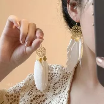 Bohemia Ethnic Style Feather Tassel Earrings for Women Retro National Style Jewelry Earrings Unique Niche Earrings Earrings White feather dream catcher earrings