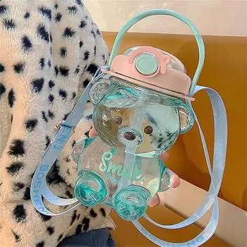 Большая бутылка для воды в форме медведя Kawaii, 1000 мл, с соломинкой и ремешком Об этом товаре