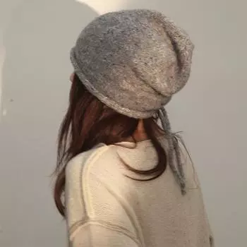 Большая окружность головы шерстяная шапка женская зимняя 2024 новая разноцветная теплая защитная шапка для ушей холодная шапка многослойная шапка показывающая лицо маленькая вязаная шапка M56-58cm серый
