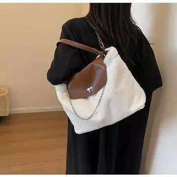 Большая сумка 2023 Зимняя новая бархатная сумка через плечо Нишевая сумка большой вместимости Женская сумка слоновая кость