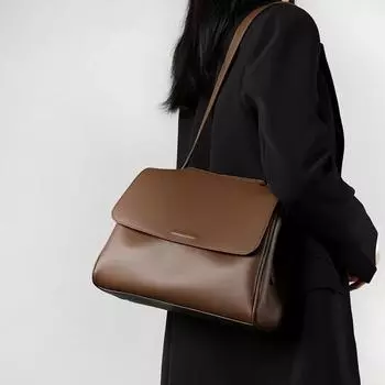 Большая вместимость натуральной кожи сумки через плечо для женщин Нишевая сумка для женщин Новая женская сумка