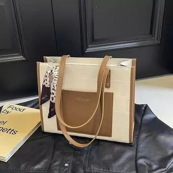 Большая вместительная фактурная сумка большая женская 2024 новая зарубежная стильная осенняя сумка через плечо универсальная сумка-тоут чёрный