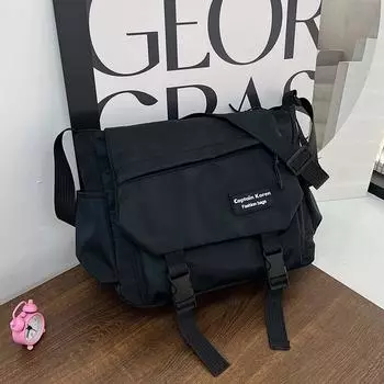 Большая вместительная мужская сумка в японском стиле, повседневная студенческая сумка через плечо, летняя новая модная простая сумка-мессенджер 2024 года чёрный