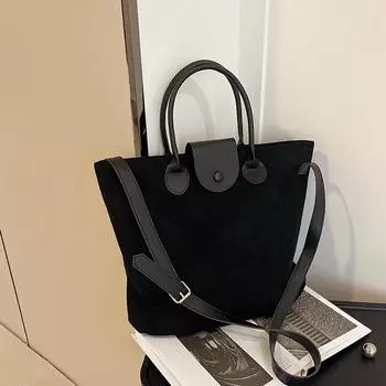 Большая вместительная повседневная сумка женская 2024 новая простая иностранная сумка-тоут красивая нишевая сумка-мессенджер для поездок на работу Small чёрный