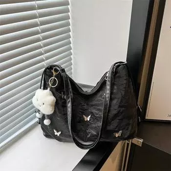 Большая вместительная сумка 2024 года, летняя новая нишевая дизайнерская сумка через плечо большой вместимости, простая модная сумка-мессенджер Without pendant чёрный