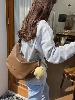 Большая вместительная сумка для женщин, повседневная и универсальная, нишевая сумка-тоут, студенческая сумка-седло через плечо коричневый