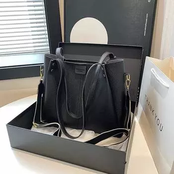 Большая вместительная сумка-тоут для женщин. Элегантная сумка через плечо в стиле ретро. Сумка на плечо для студента университета.