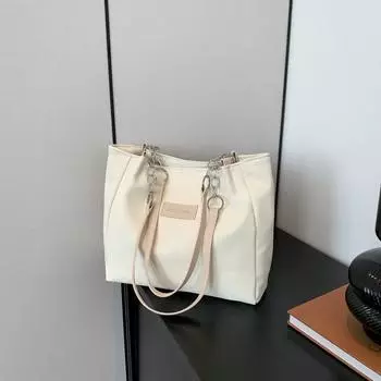 Большая вместительная сумка женская новинка 2024 года весна-лето универсальная сумка для поездок на работу модная портативная сумка через плечо чёрный