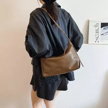 Большая вместительная сумка женская осень-зима 2024 года в стиле ретро, новый нишевый дизайн, сумка-мессенджер на одно плечо, сумка-мессенджер для поездок на работу чёрный