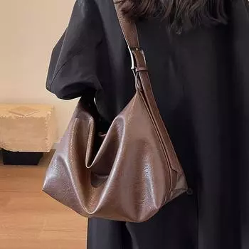 Большая вместительная сумка женская осенне-зимняя универсальная 2024 новая ретро простая сумка через плечо текстурная сумка-тоут для поездок на работу чёрный