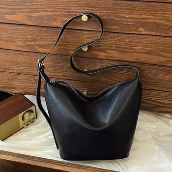 Большая вместительная сумка женская зимняя ретро универсальная сумка-ведро через плечо Niche Design Commuter Dumpling Bag чёрный