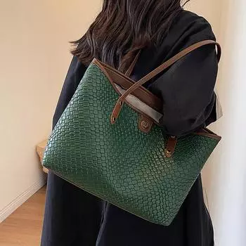 Большая вместительная женская сумка 2024 года, новая модная и простая универсальная сумка через плечо, сумка для студентов колледжей, сумка-тоут для поездок на работу чёрный