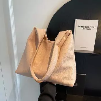 Большая вместительная женская сумка 2024 года, новая модная универсальная повседневная сумка с мягкой поверхностью, сумка-тоут для поездок на работу и обратно