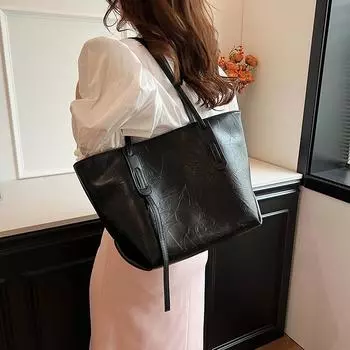 Большая вместительная женская сумка 2024 года, весна-лето, новая корейская версия модной сумки для поездок на работу, через плечо, подмышку, повседневная универсальная сумка-тоут серебряный