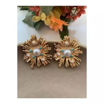 Большие цветочные серьги с жемчугом и голубыми камнями