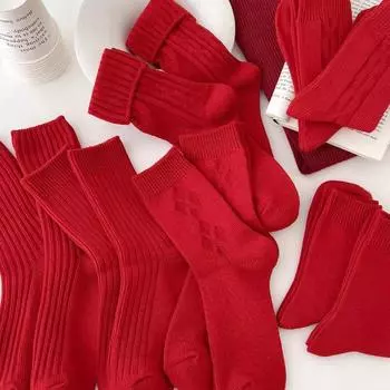 Большие красные носки, новогодние носки, большие красные вертикальные полосатые перекрученные носки, однотонные хлопковые носки, женские носки, средние носки-трубы average code