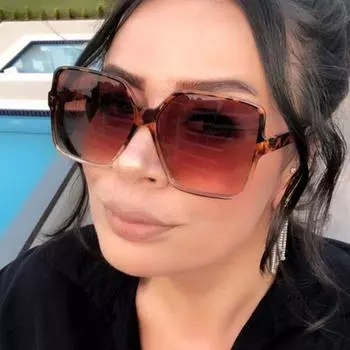 Большие квадратные солнцезащитные очки для женщин, очки с защитой от ультрафиолета, ретро солнцезащитные очки в большой оправе, модные оттенки