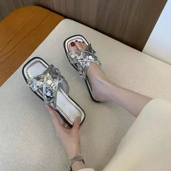 Большие размеры 2024 Летние новые тапочки для женщин Модные блестящие сандалии на плоской подошве Женские нескользящие повседневные пляжные тапочки Sandalias De Mujer 35