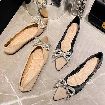 Большие размеры 33-43, модные женские туфли для выпускного вечера, однотонные женские туфли с острым носком, повседневные туфли на плоской подошве с кристаллами и милым бантом, женские туфли на плоской подошве с жемчугом 33 бежевый