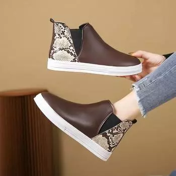 Большие размеры 43, модные короткие ботинки, женская повседневная обувь на плоской подошве, женские ботильоны со змеиным узором, Zapatos De Mujer 2024 35 темно-коричневого