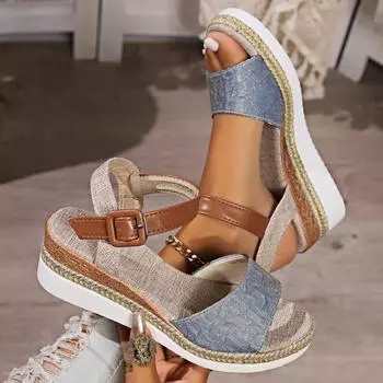 Большие размеры босоножки на танкетке с заостренным носком женские летние новые пряжки для улицы пляжные классные тапочки 35 чёрный