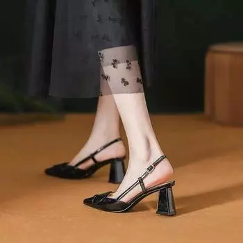 Большие размеры французские туфли на высоком каблуке женские 2025 новые летние туфли с пустыми пряжками и толстой головкой на высоком каблуке мужские туфли на высоком каблуке 35