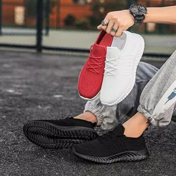 Большие размеры легкие модные мужские кроссовки летние новые кроссовки сетчатые дышащие модные повседневные мужские туфли 39 красный