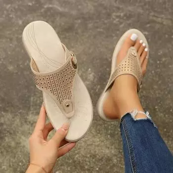 Большие размеры Летние новые шлепанцы на платформе с открытым носком Модные ажурные пляжные тапочки для женщин 37 коричневый