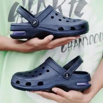 Большие размеры модные корейские версии простых дырчатых туфель сандалии летние новые модные универсальные модные мужские тапочки 38 чёрный