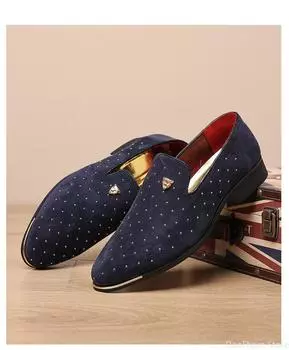 Большие размеры Новые туфли для мужчин Кожаные повседневные туфли Модные туфли с заклепками и острым носком из микрофибры Туфли-лодочки слипоны 38 чёрный