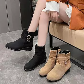 Большие размеры, повседневные ботинки средней высоты с круглым носком и покатым каблуком, зимние однотонные замшевые ботинки Martin, обувь с боковой молнией 35-41 35 чёрный