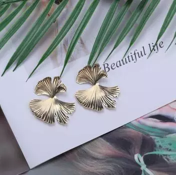 Большие серьги круглой огранки, простые длинные серьги, модные серьги-гвоздики, серьги-листья