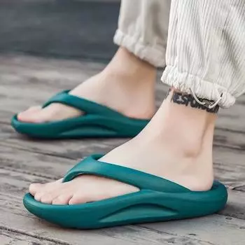 Большой размер 45 летние тапочки для мужчин 2024 новые крутые повседневные домашние однотонные шлепанцы мужские уличные сандалии на толстой подошве пляжная обувь 35 чёрный