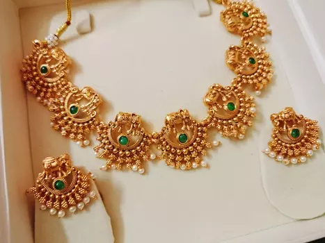 Болливудские позолоченные традиционные южноиндийские храмовые свадебные украшения/комплект украшений Adjustable золотой