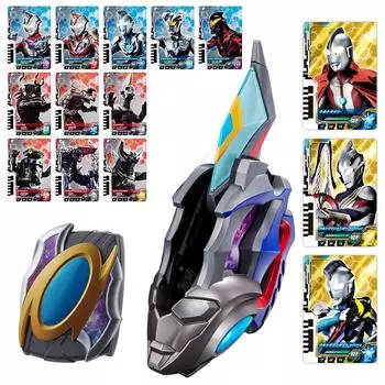 Бонус за покупку набора Ultraman Decker DX Strongest Narikiri включает 3 золотых Ultra Dimension [Bandai] (Ранние карты)